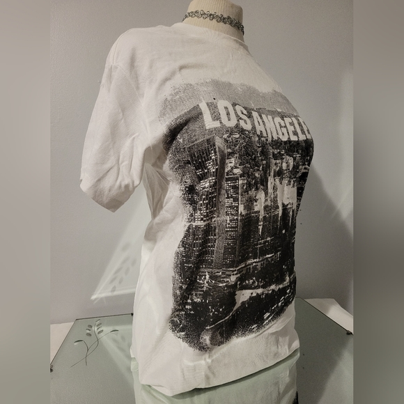 GRAPHIC TEE "LOS ANGELES" - Picture 2 of 5